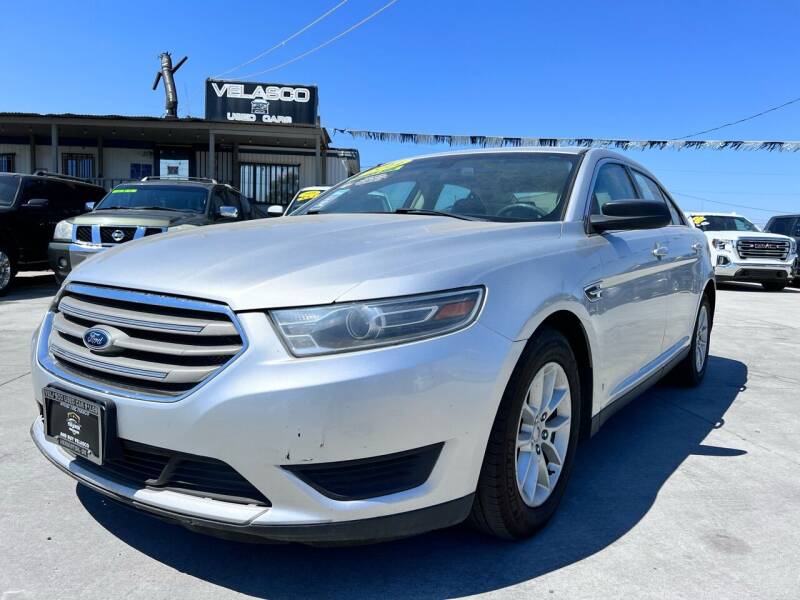 2014 Ford Taurus for sale at Velascos Used Car Sales in Hermiston OR