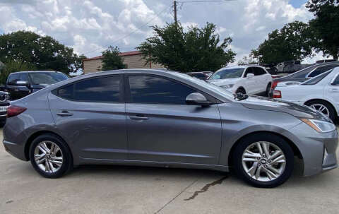 2019 Hyundai Elantra