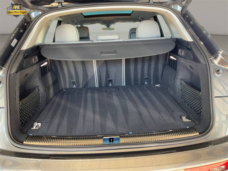 2024 Audi Q5 e quattro S line Premium 55 TFSI