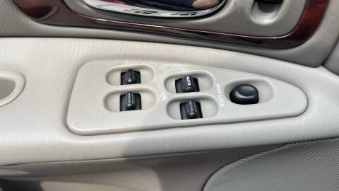 2004 Chrysler Concorde LXi