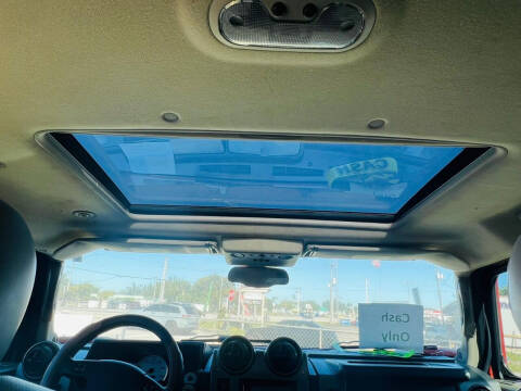 2003 HUMMER H2 Lux Series