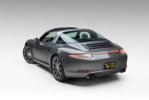 2015 Porsche 911