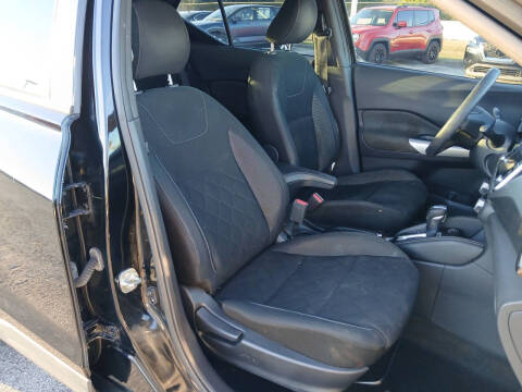 2020 Nissan Kicks SV