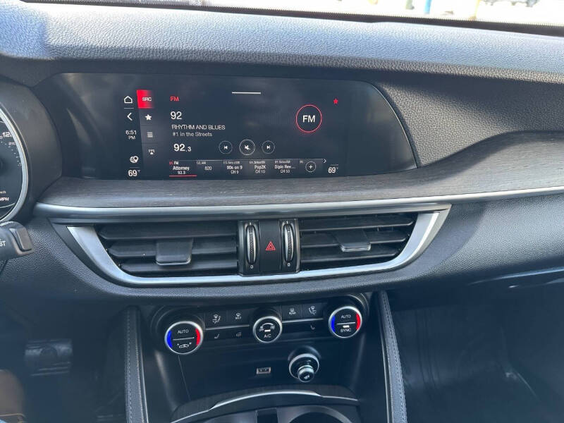 2020 Alfa Romeo Stelvio Ti