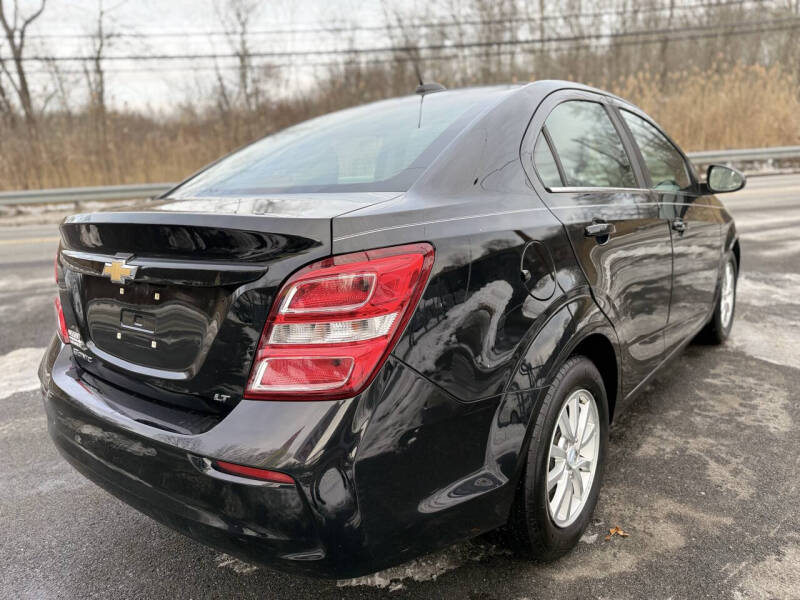 2019 Chevrolet Sonic LT Auto