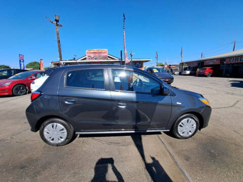2024 Mitsubishi Mirage ES