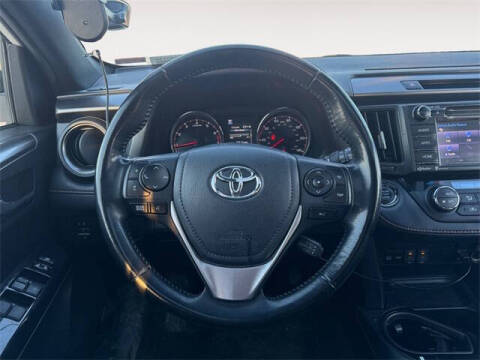 2018 Toyota RAV4 SE