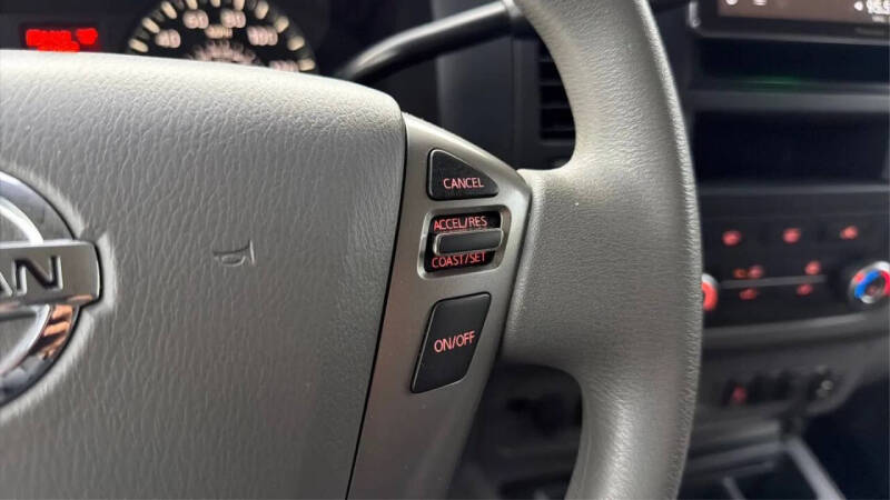 2017 Nissan NV