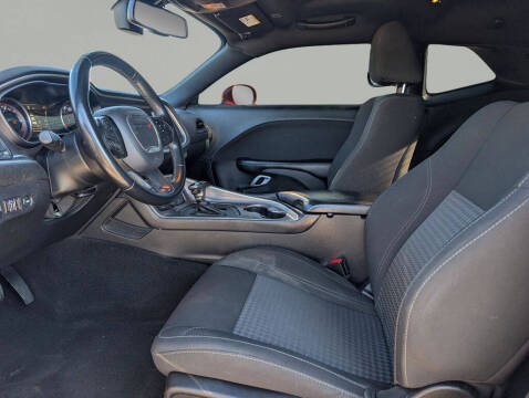 2021 Dodge Challenger SXT