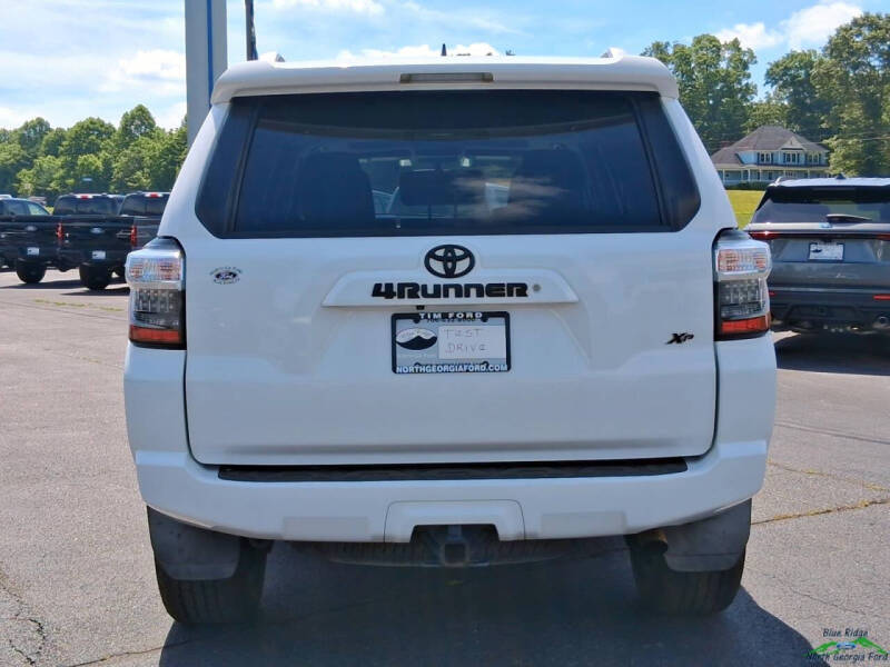 2017 Toyota 4Runner SR5
