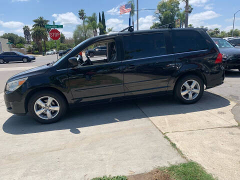 2010 Volkswagen Routan for sale at 3K Auto in Escondido CA