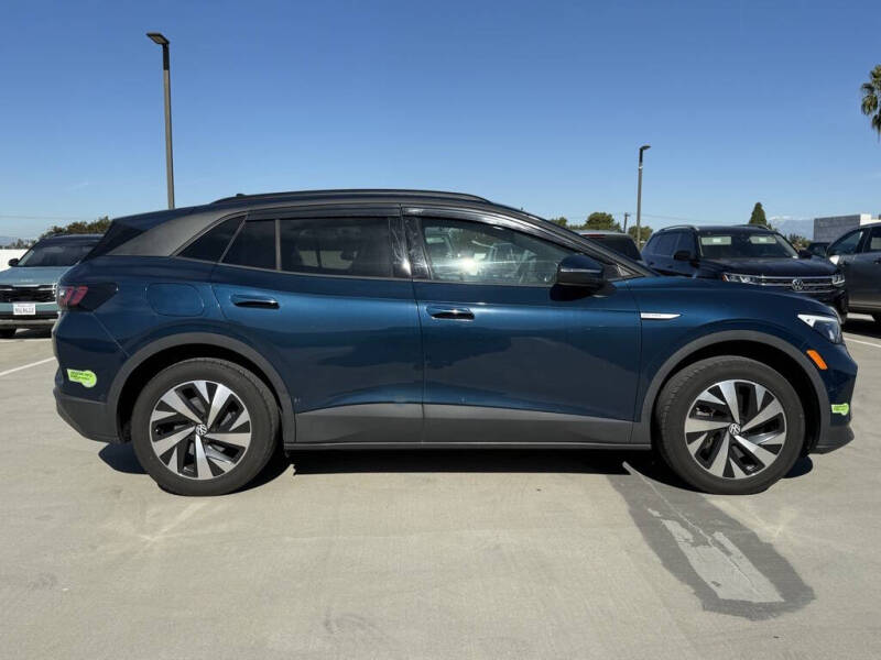 2023 Volkswagen ID.4 Pro