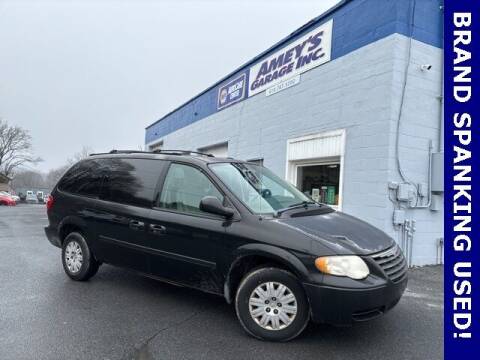 2005 Chrysler Town and Country for sale at Amey's Garage Inc in Cherryville PA