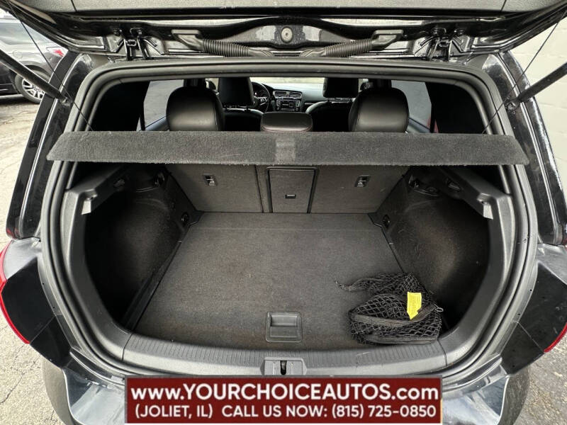 2017 Volkswagen Golf GTI Sport