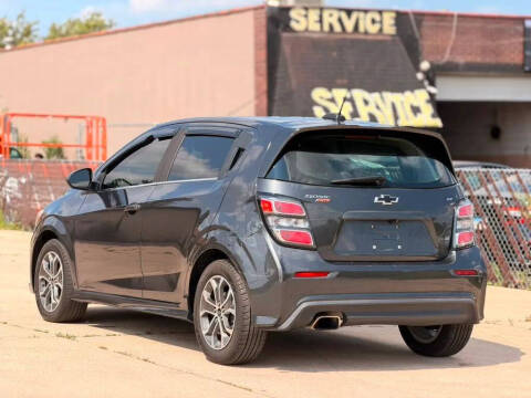 2018 Chevrolet Sonic LT Auto