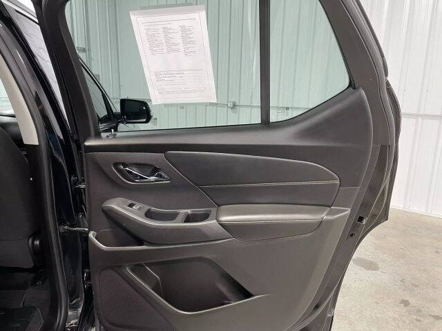 2018 Chevrolet Traverse LT Cloth