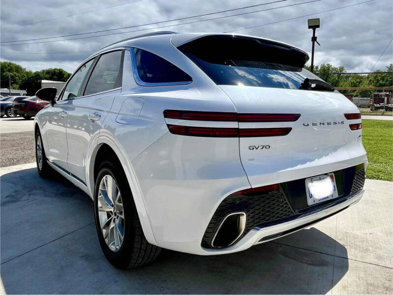 2022 Genesis GV70 2.5T Standard