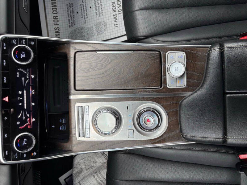 2024 Genesis GV80 2.5T