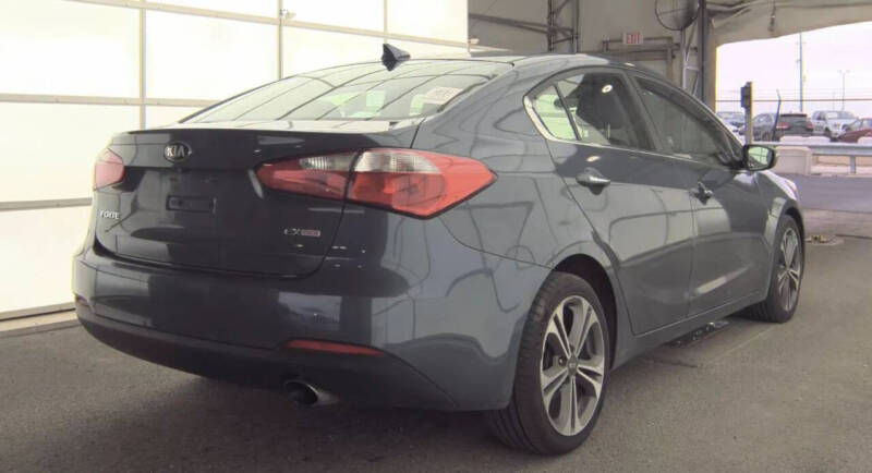 2016 Kia Forte EX