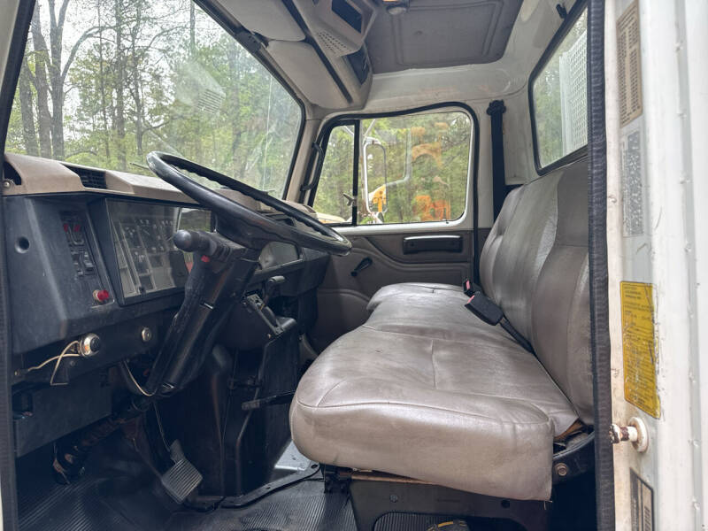 2000 International 4700