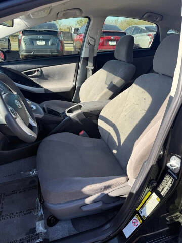 2015 Toyota Prius Two