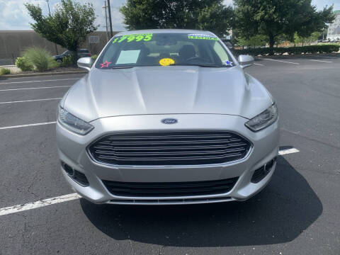 2014 Ford Fusion SE