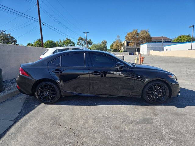 2016 Lexus IS 350