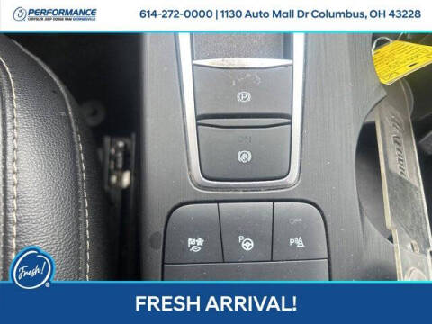 2022 Ford Escape Hybrid Titanium