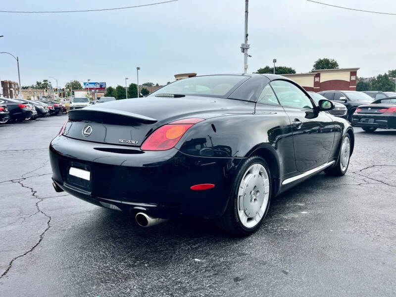 2004 Lexus SC 430
