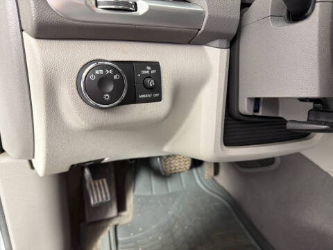 2016 GMC Acadia SLE-2