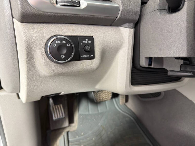 2016 GMC Acadia SLE-2