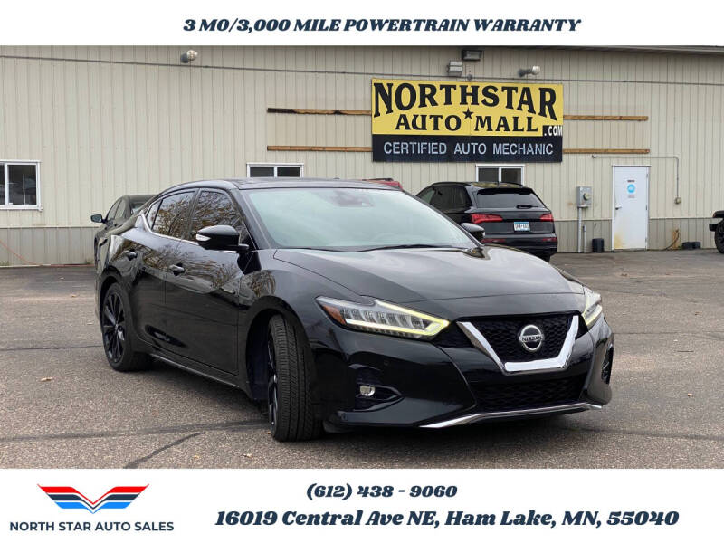 2019 Nissan Maxima SR's photo