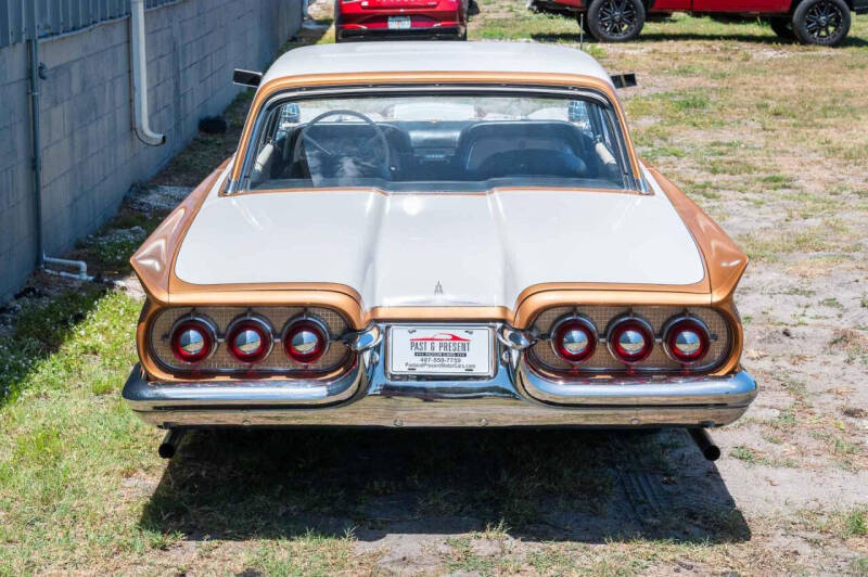 1960 Ford Thunderbird