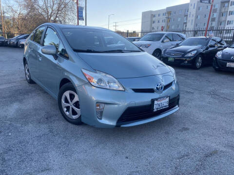 2014 Toyota Prius Three