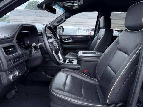 2024 GMC Yukon SLT