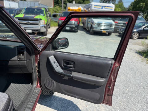 2000 Jeep Cherokee Sport