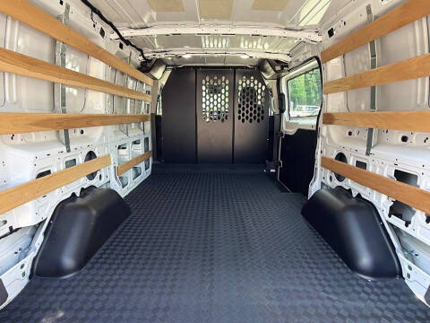 2025 Ford Transit