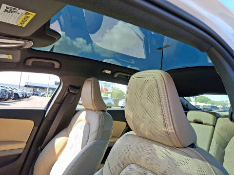 2022 Polestar 2 Long Range Dual Motor