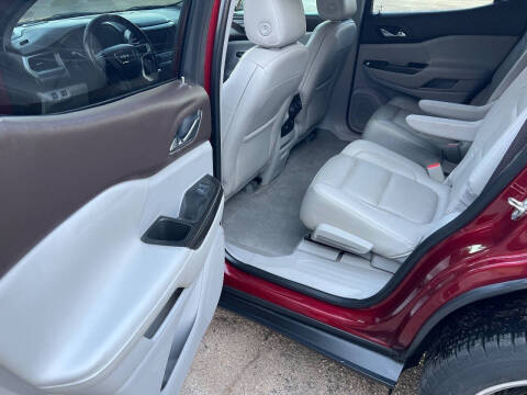 2017 GMC Acadia SLT-2