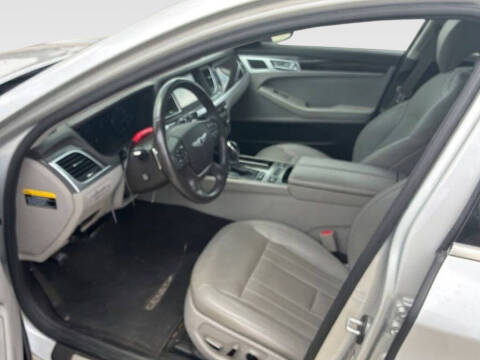 2015 Hyundai Genesis