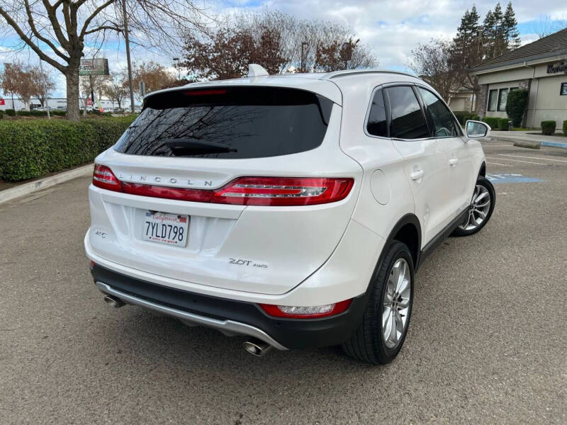 2017 Lincoln MKC Select