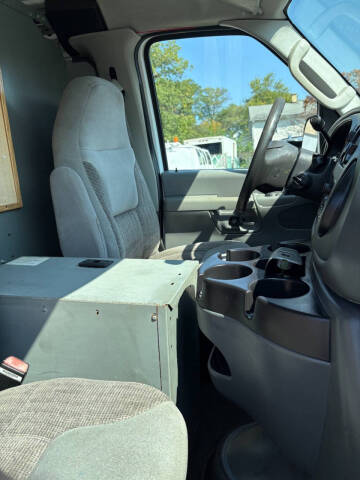 2007 Ford E-Series E-250