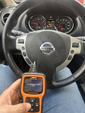 2013 Nissan Rogue SV w/SL Package