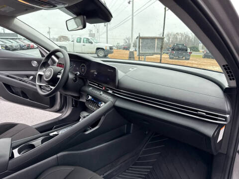 2024 Hyundai Elantra Hybrid Blue