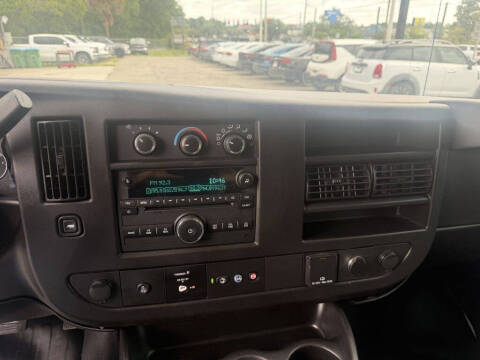 2021 Chevrolet Express 2500