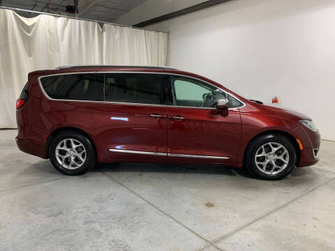 2019 Chrysler Pacifica Limited