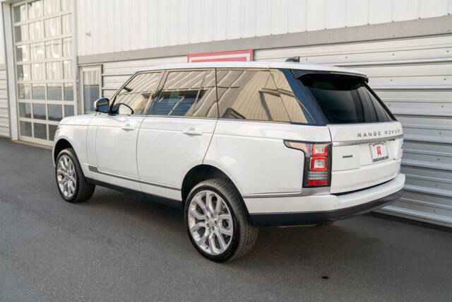 2017 Land Rover Range Rover 44