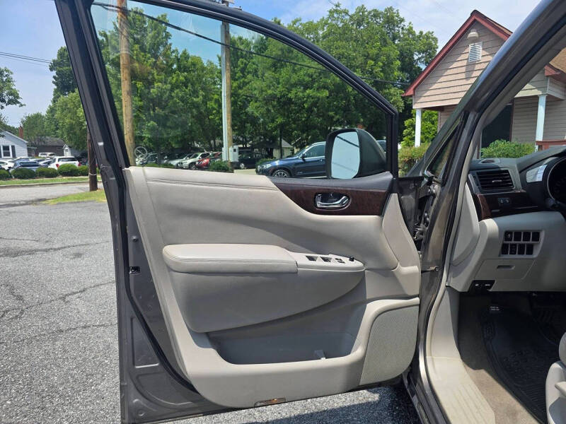 2016 Nissan Quest 3.5 SV