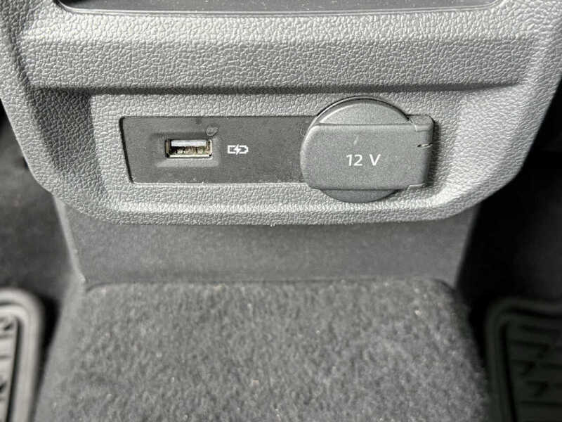 2018 Volkswagen Tiguan 2.0T SEL Premium