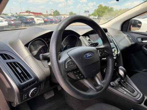 2017 Ford Focus SEL